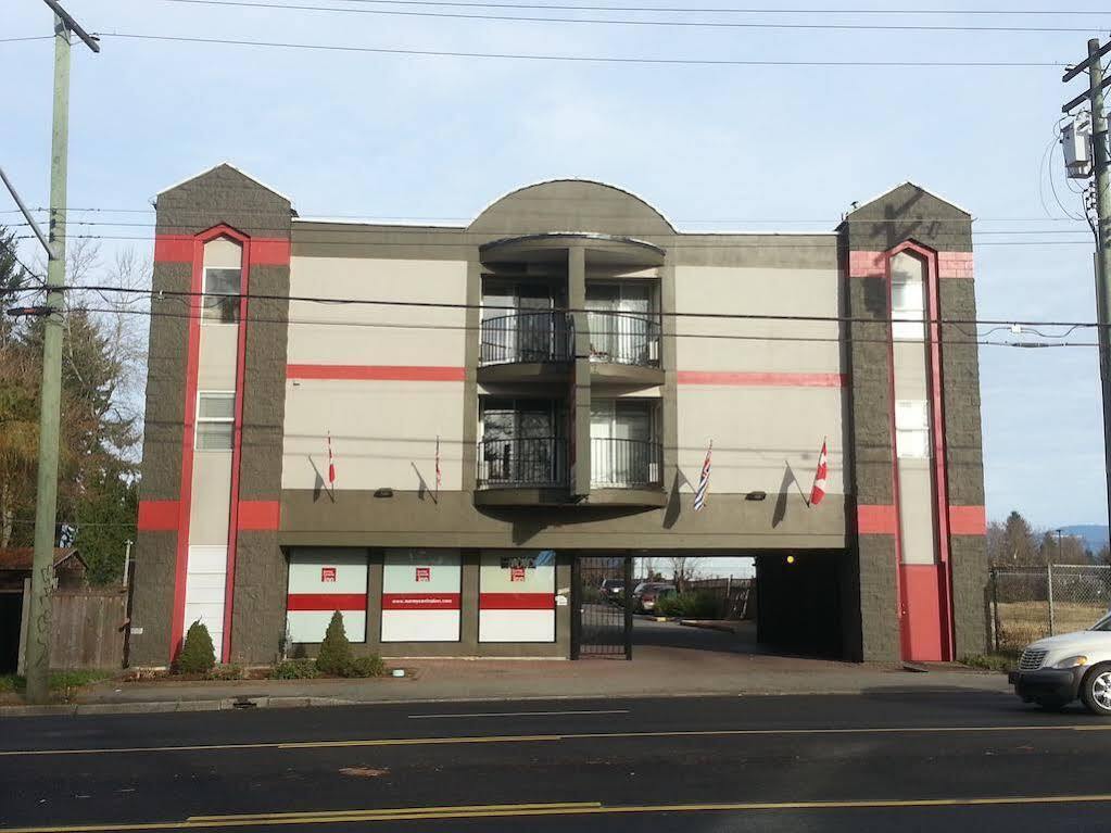 Travelodge By Wyndham Surrey Dış mekan fotoğraf